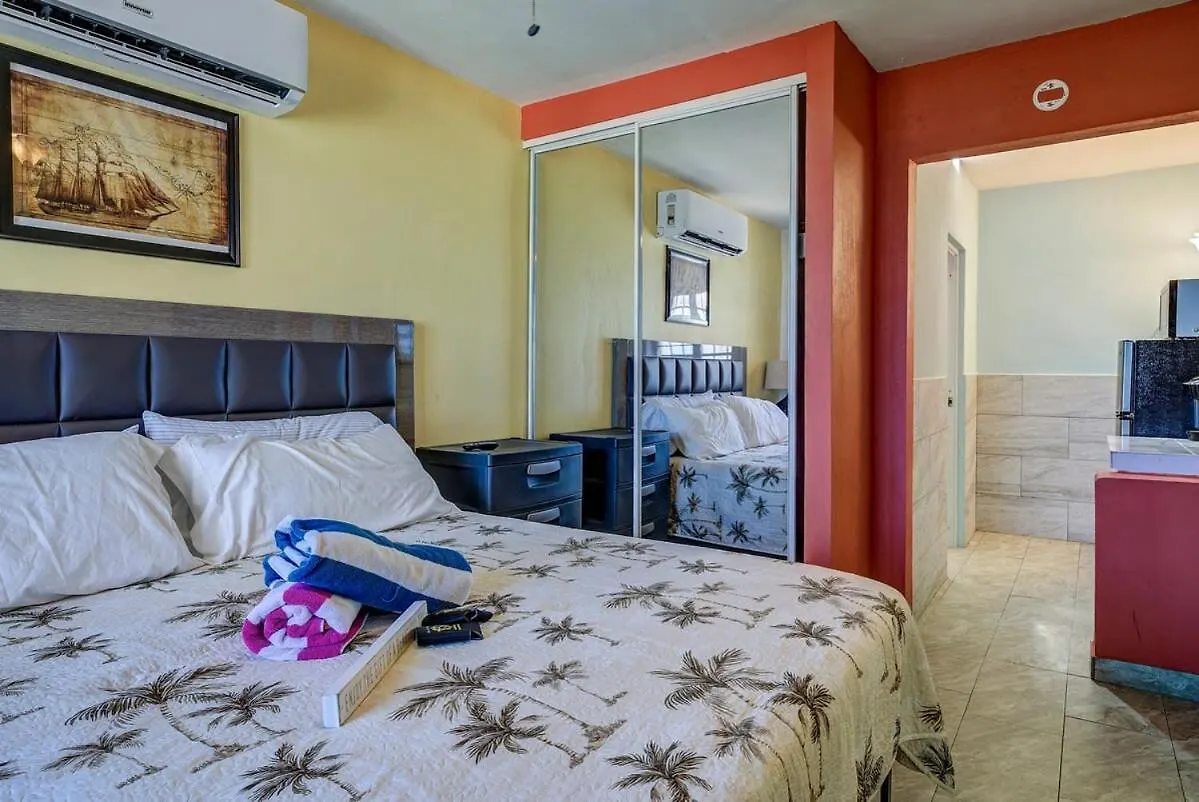 3 Villas With Stunning Views & 2 Private Pools Luquillo