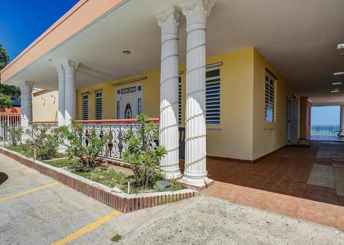 3 Villas With Stunning Views & 2 Private Pools Luquillo 0*,  Porto Rico