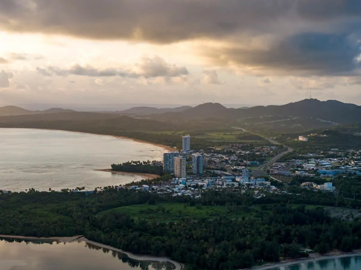 3 Villas With Stunning Views & 2 Private Pools Luquillo