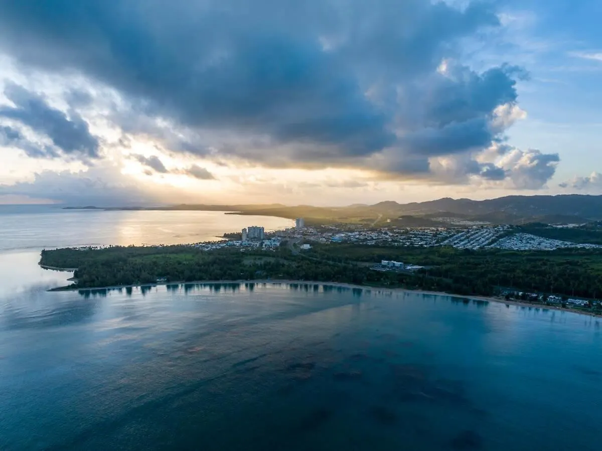 3 Villas With Stunning Views & 2 Private Pools Luquillo